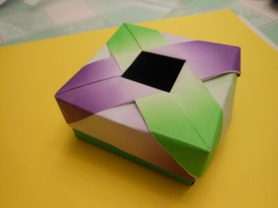 Origami : étoile modulaire - La ruche à idées