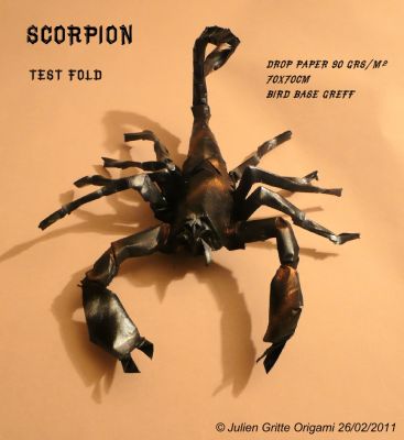 scorpion test fold
laque noir et pigment
Mots-clés: scorpion julien gritte