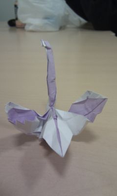 Cygne de Manuel Sirgo
papier origami 15*15
Mots-clés: cygne sirgo