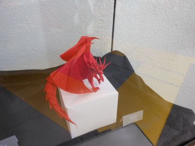 Dragon de Satoshi Kamiya, plié par Jean-Michel Lucas
